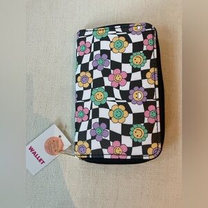 Fun Daisy Retro Style Wallet